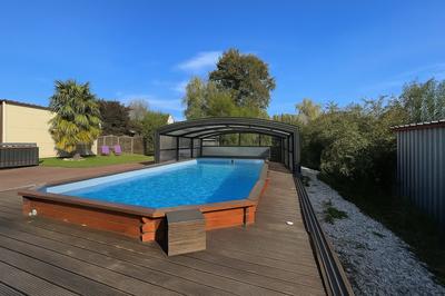 Maison - 195 m² - 8 pièces