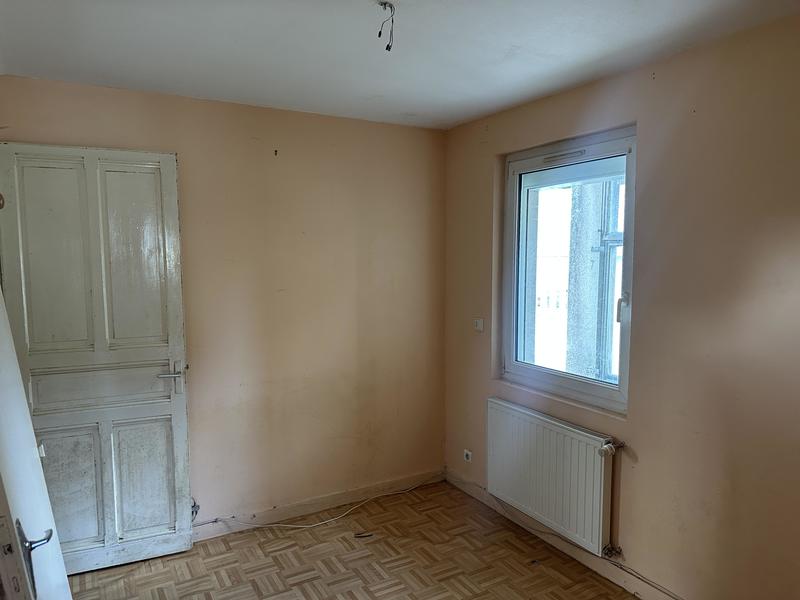 Maison - 91 m² - 8 pièces