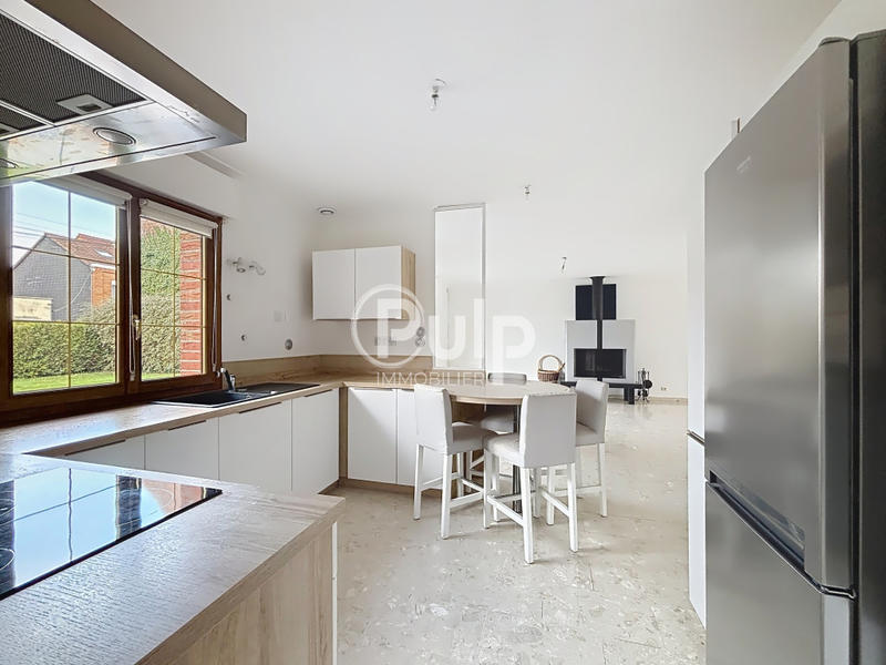 Pavillon - 143 m² - 5 pièces