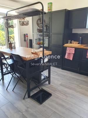 Maison - 170 m² - 6 pièces