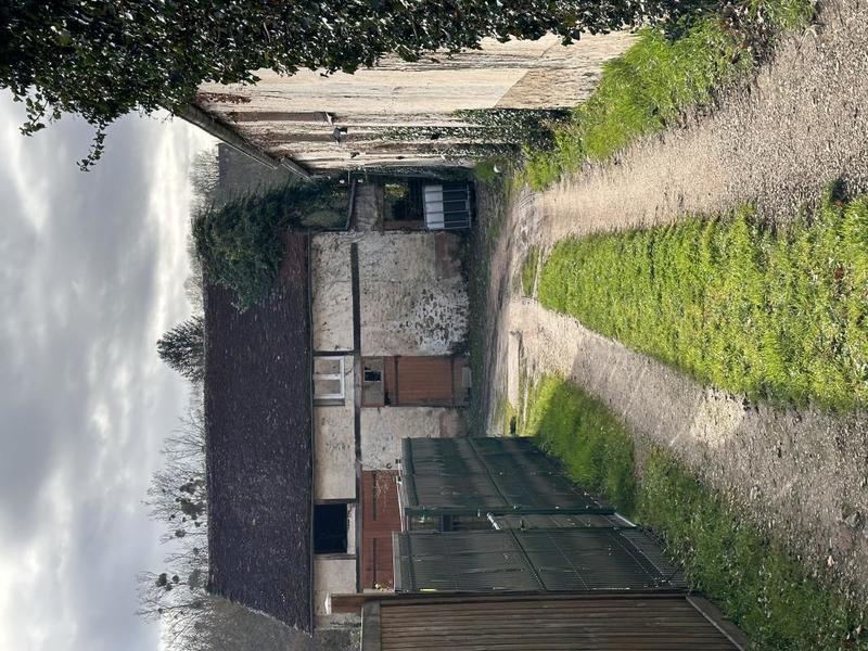 Immeuble - 60 m² - 2 pièces