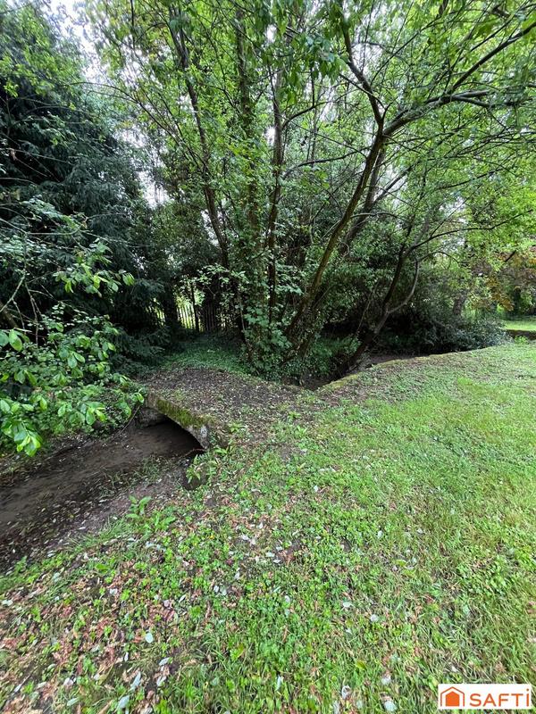 Propriété - 400 m² - 15 pièces