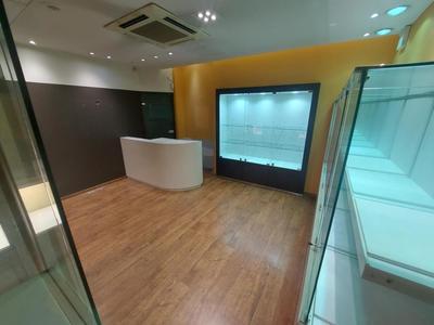 Local commercial - 36 m² - 2 pièces