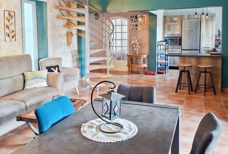 Maison - 120 m² - 5 pièces