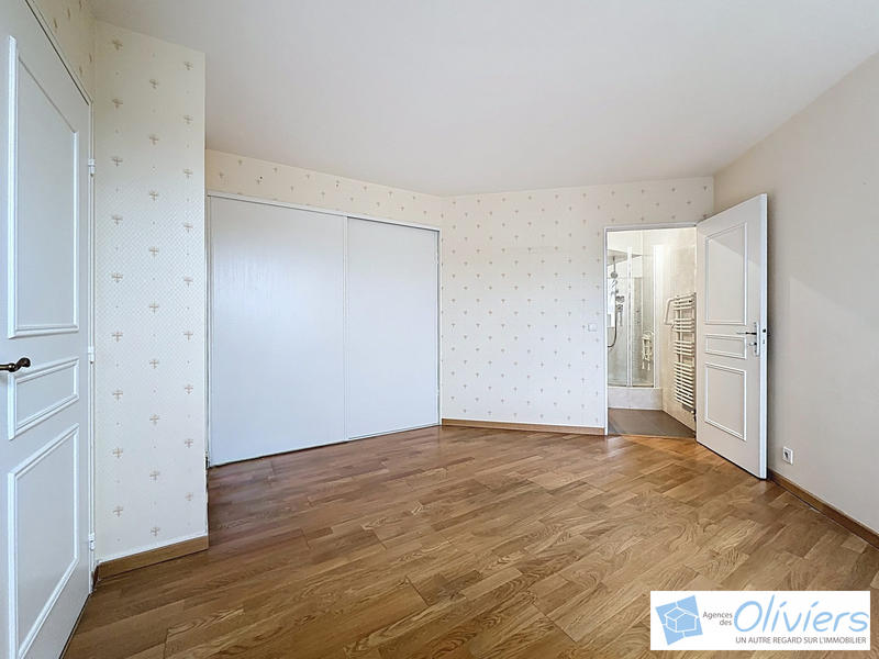 Appartement - 87 m² - 4 pièces