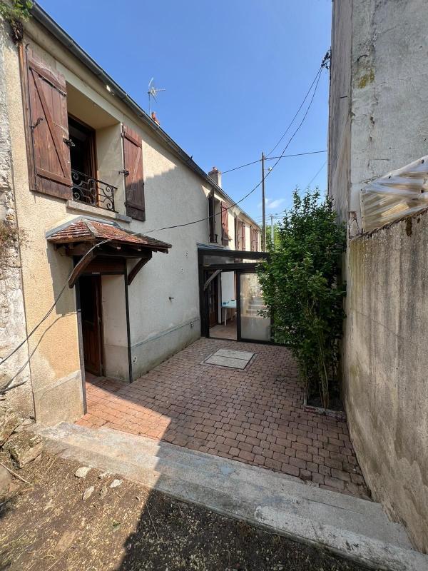 Maison - 172 m² - 5 pièces