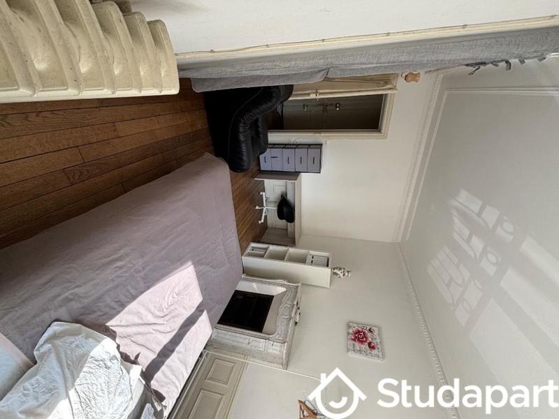 Chambre - 12 m² - 1 pièce