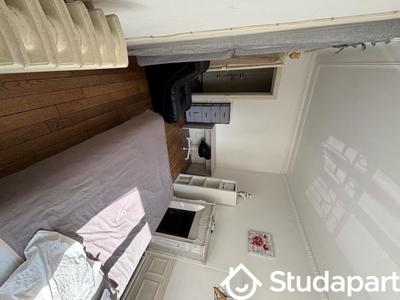 Chambre - 12 m² - 1 pièce