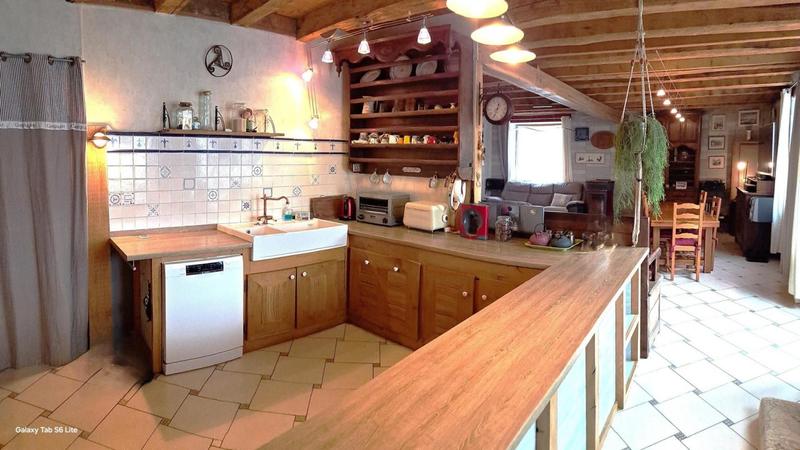 Maison - 274 m² - 8 pièces