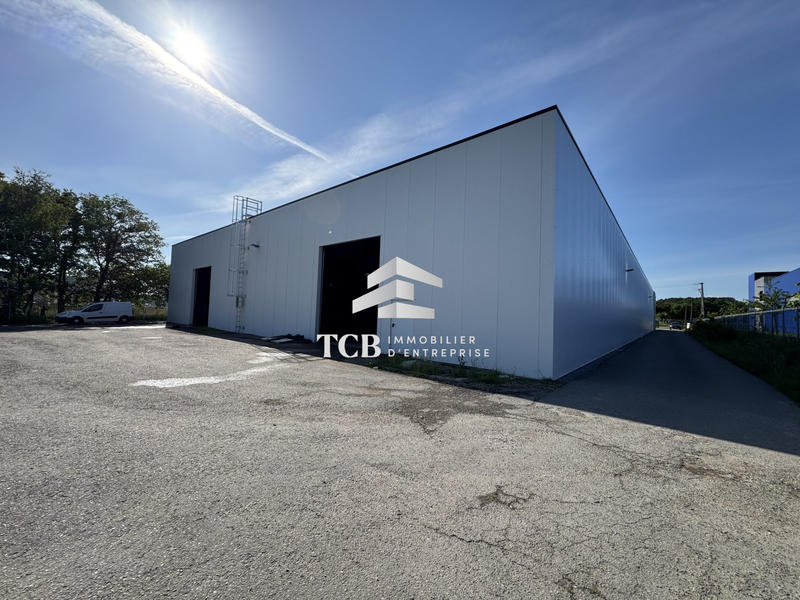 Local d'activités - 2 620 m²