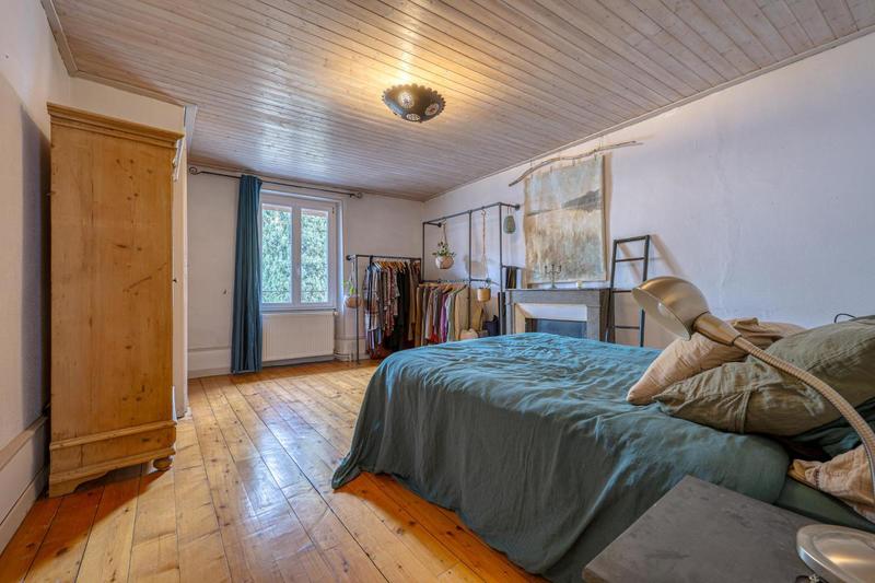 Maison - 190 m² - 7 pièces