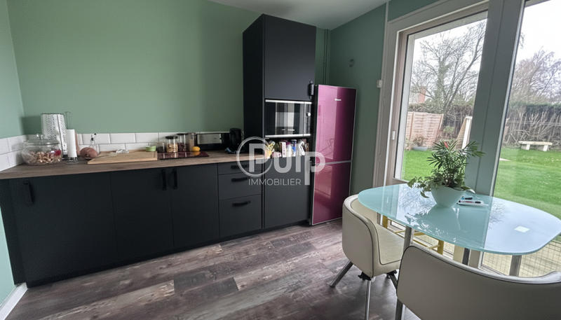 Maison - 102 m² - 6 pièces