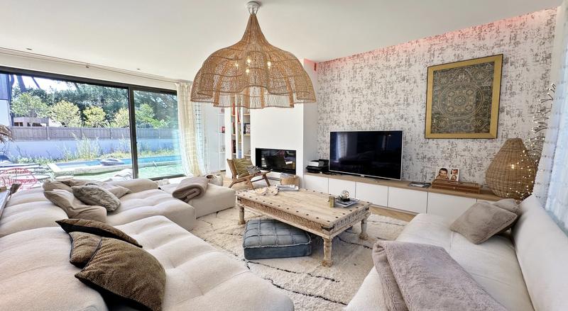 Maison d'architecte - 215 m² - 6 pièces