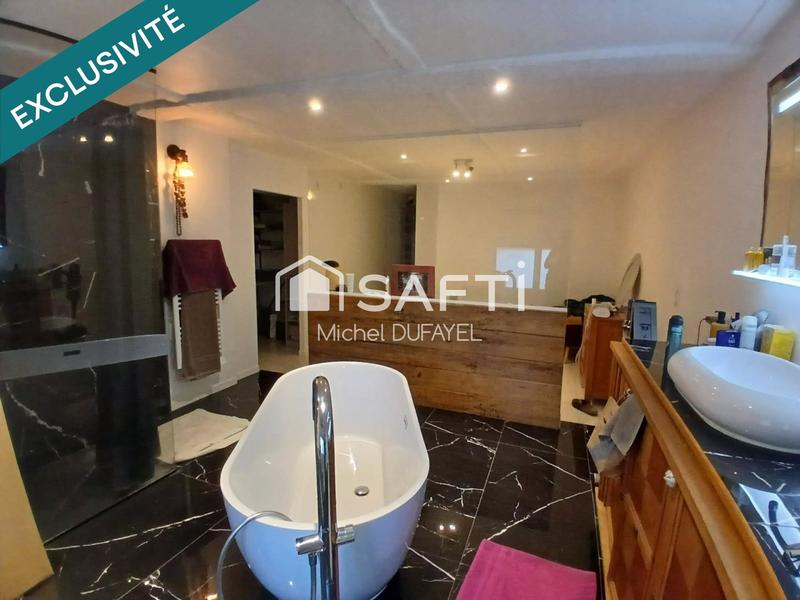 Local commercial - 675 m² - 8 pièces