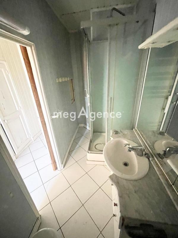 Appartement - 65 m² - 4 pièces