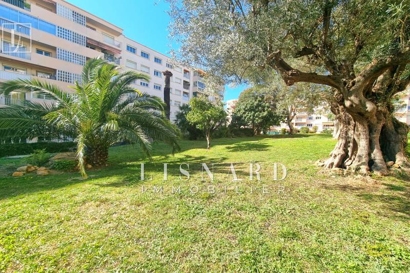 Appartement - 70 m² - 4 pièces