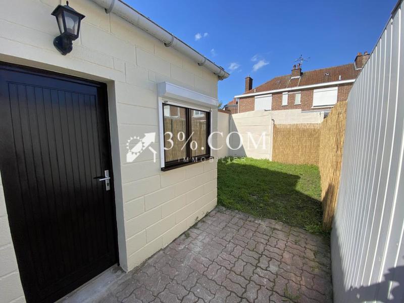 Maison - 92 m² - 5 pièces