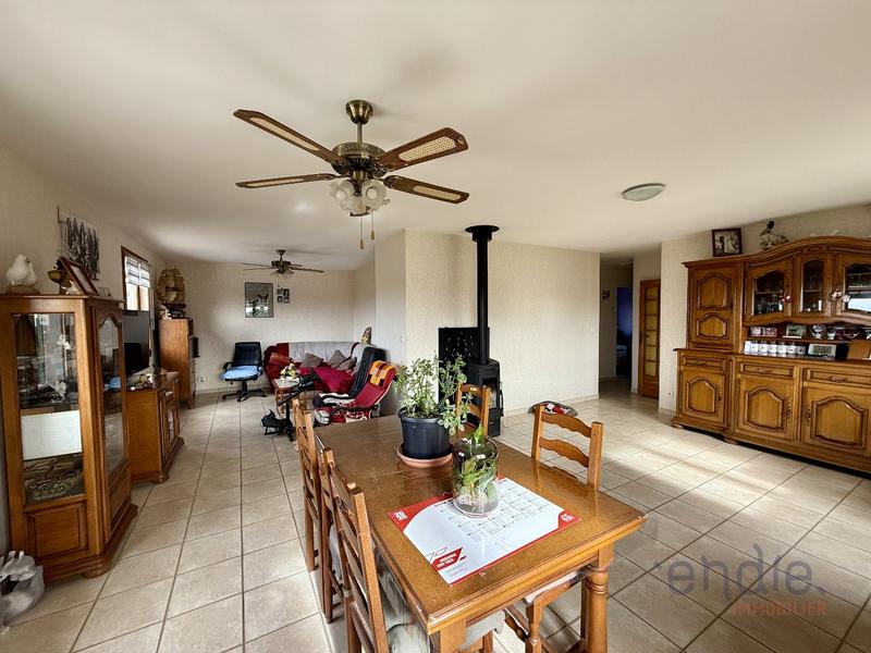 Maison - 123 m² - 5 pièces