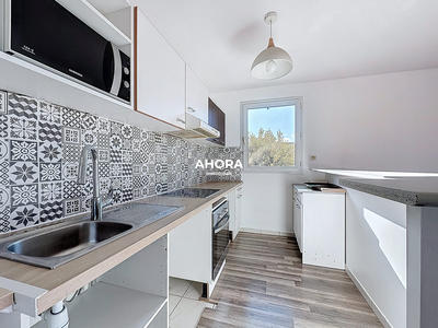 Appartement - 57 m² - 3 pièces