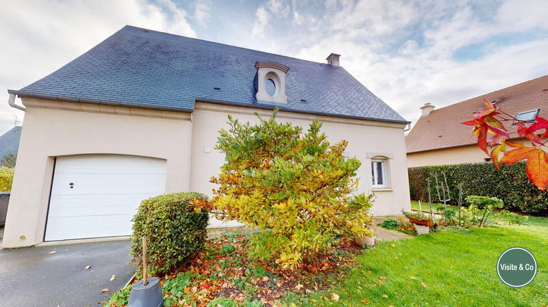 Maison traditionnelle - 118 m² - 6 pièces