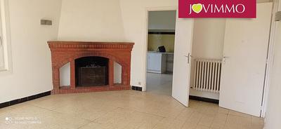 Maison - 200 m² - 8 pièces