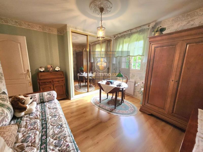 Maison - 157 m² - 7 pièces