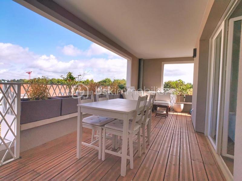 Appartement - 81 m² - 4 pièces