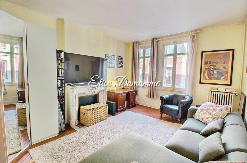 Maison - 227 m² - 8 pièces