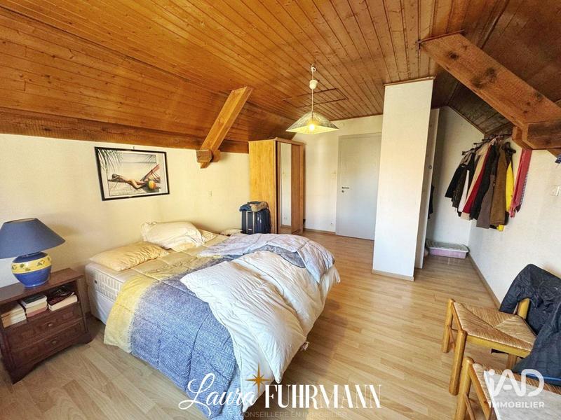 Maison - 142 m² - 3 pièces