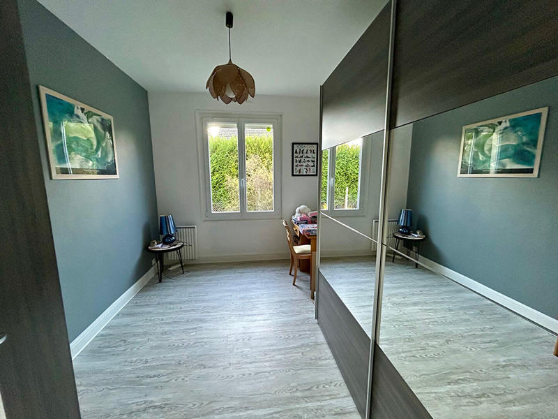 Maison - 90 m² - 5 pièces