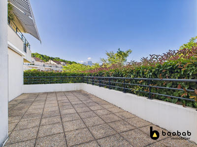 Appartement - 86 m² - 4 pièces