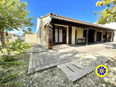 Villa - 100 m² - 5 pièces