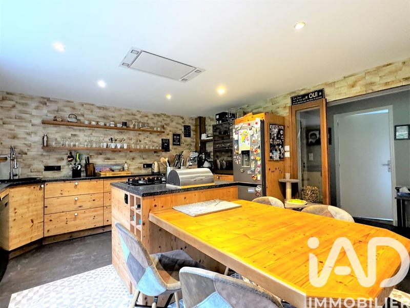 Maison de maîtres - 193 m² - 7 pièces