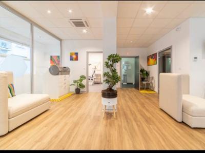 Local d'activités - 400 m²