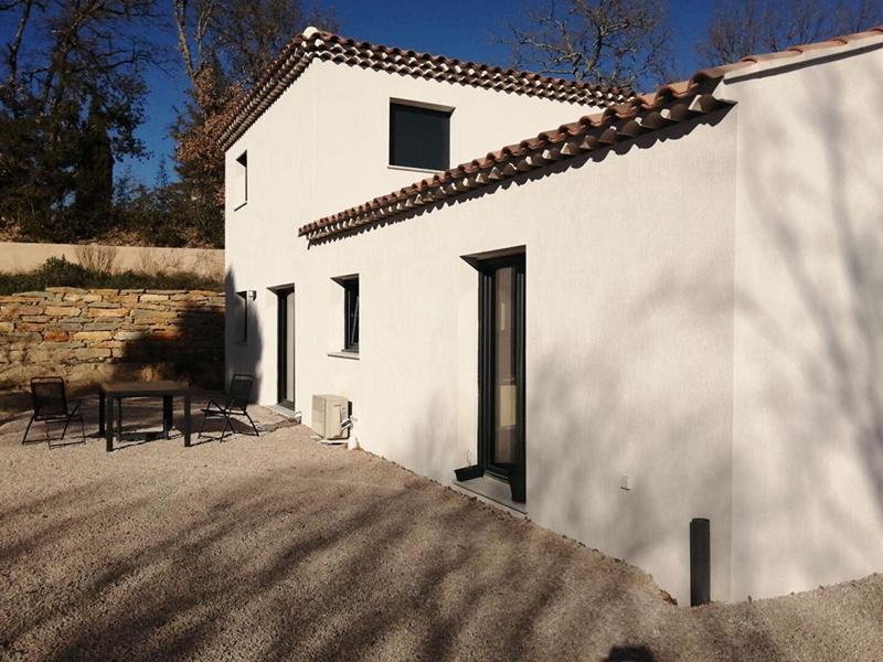 Maison - 180 m² - 7 pièces