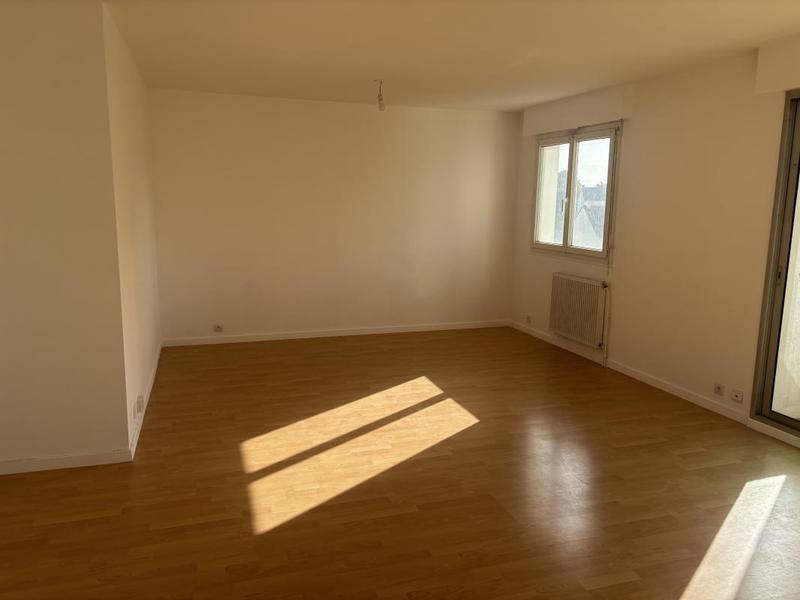 Appartement - 87 m² - 5 pièces