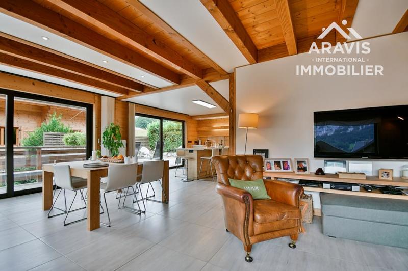 Châlet - 283 m² - 10 pièces