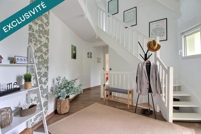 Maison - 155 m² - 6 pièces