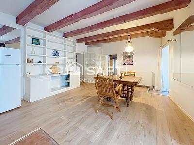 Maison - 218 m² - 7 pièces