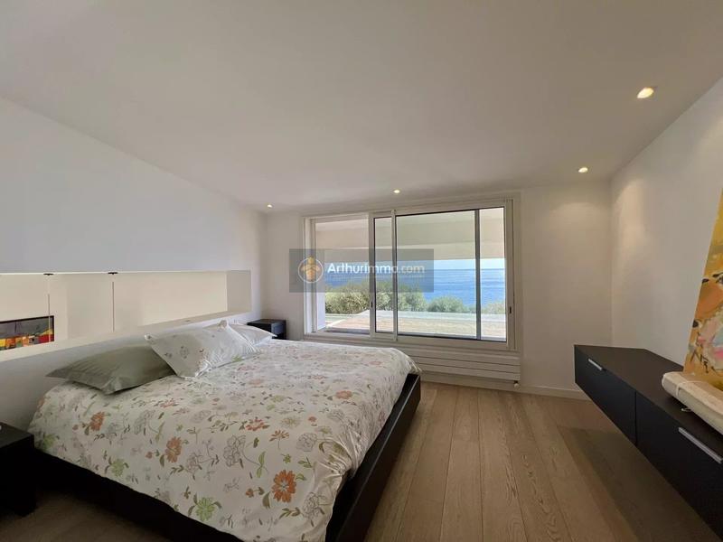 Maison - 185 m² - 6 pièces