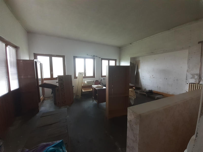 Maison - 195 m² - 5 pièces