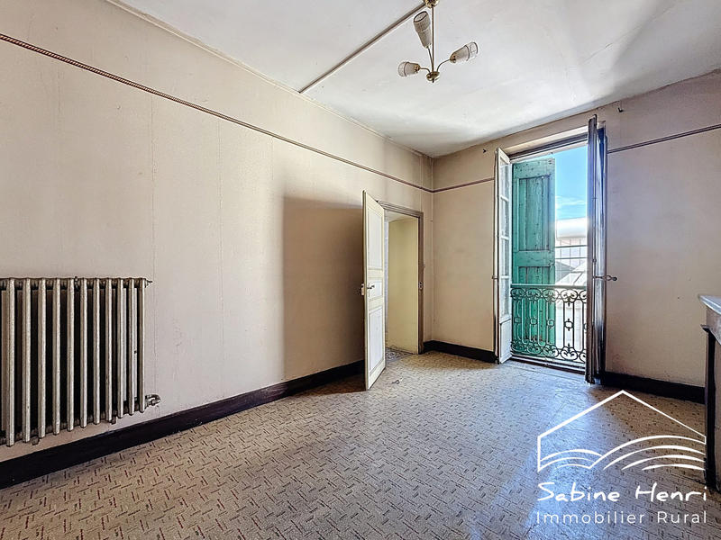 Maison ancienne - 238 m² - 10 pièces