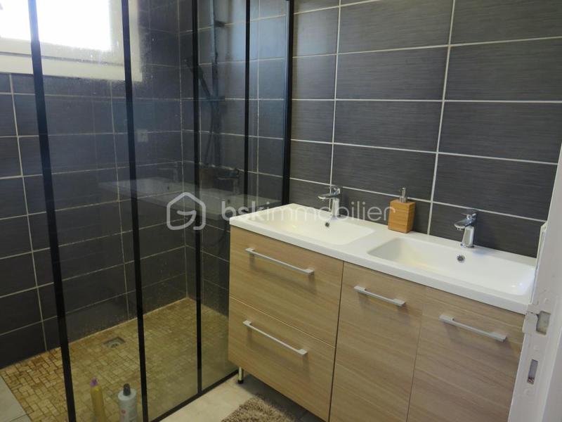 Maison - 112 m² - 4 pièces