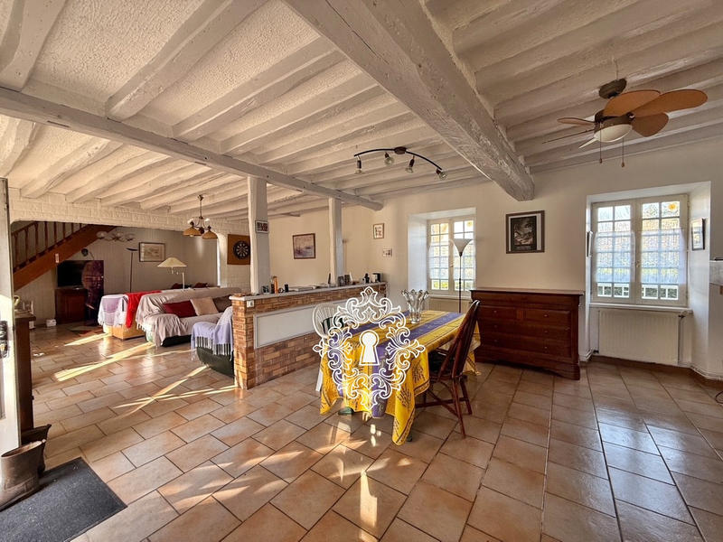 Maison - 158 m² - 5 pièces