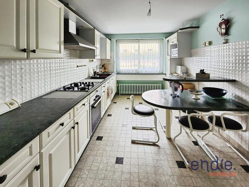 Maison - 160 m² - 5 pièces