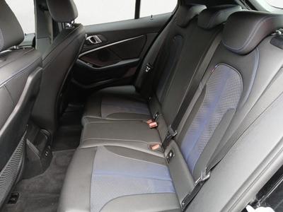 Bmw Série 1 F40 20i 178 Ch Dkg7 m Sport