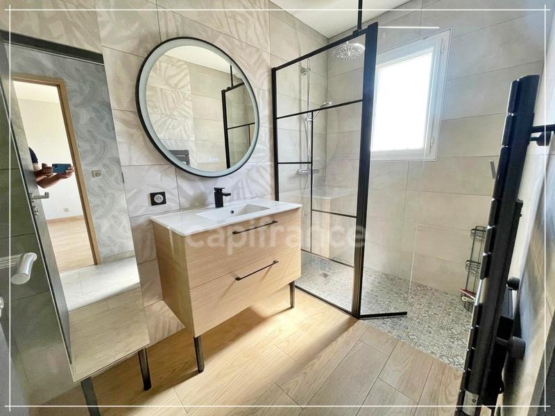 Maison - 110 m² - 5 pièces