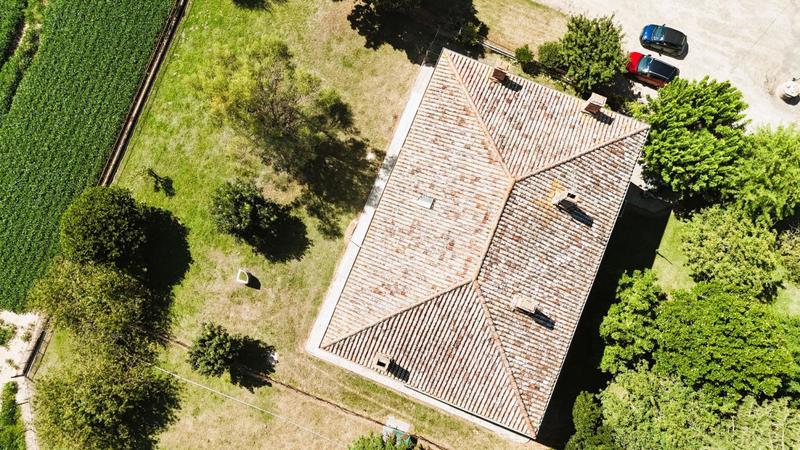 Maison - 214 m² - 15 pièces