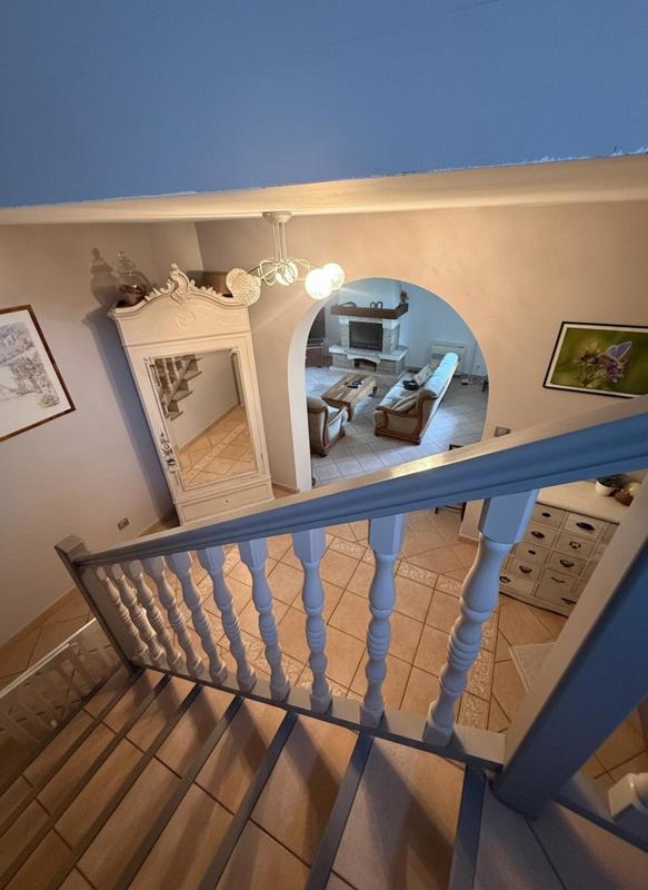 Villa - 220 m² - 10 pièces