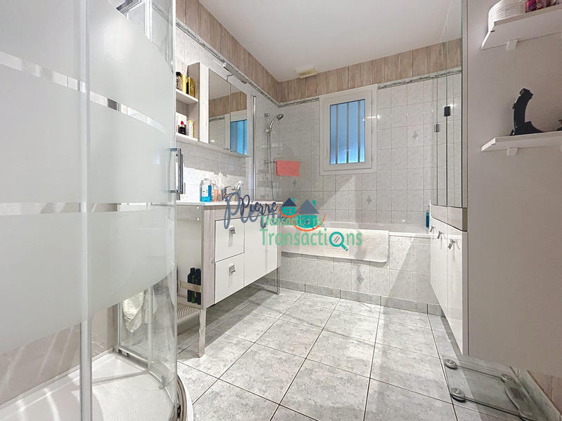 Maison - 125 m² - 4 pièces